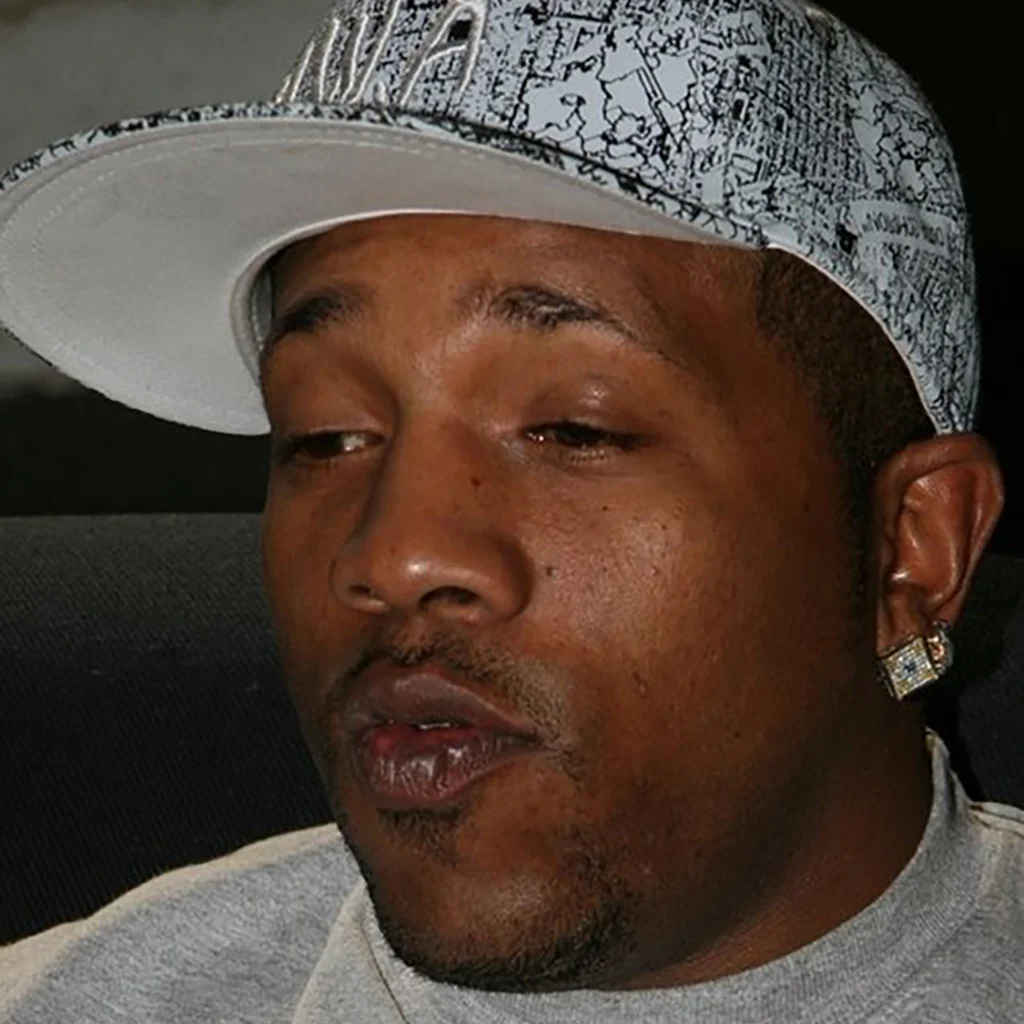 Top des acteurs porno avec les plus grosses bites : Shorty Mac, 19,5 cm, petit mais costaud